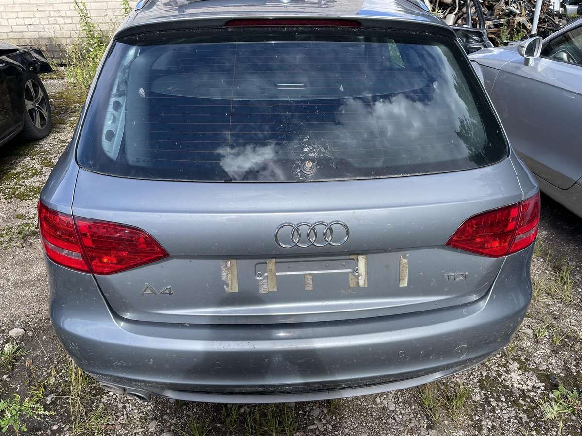 Audi A4 rezerves daļās