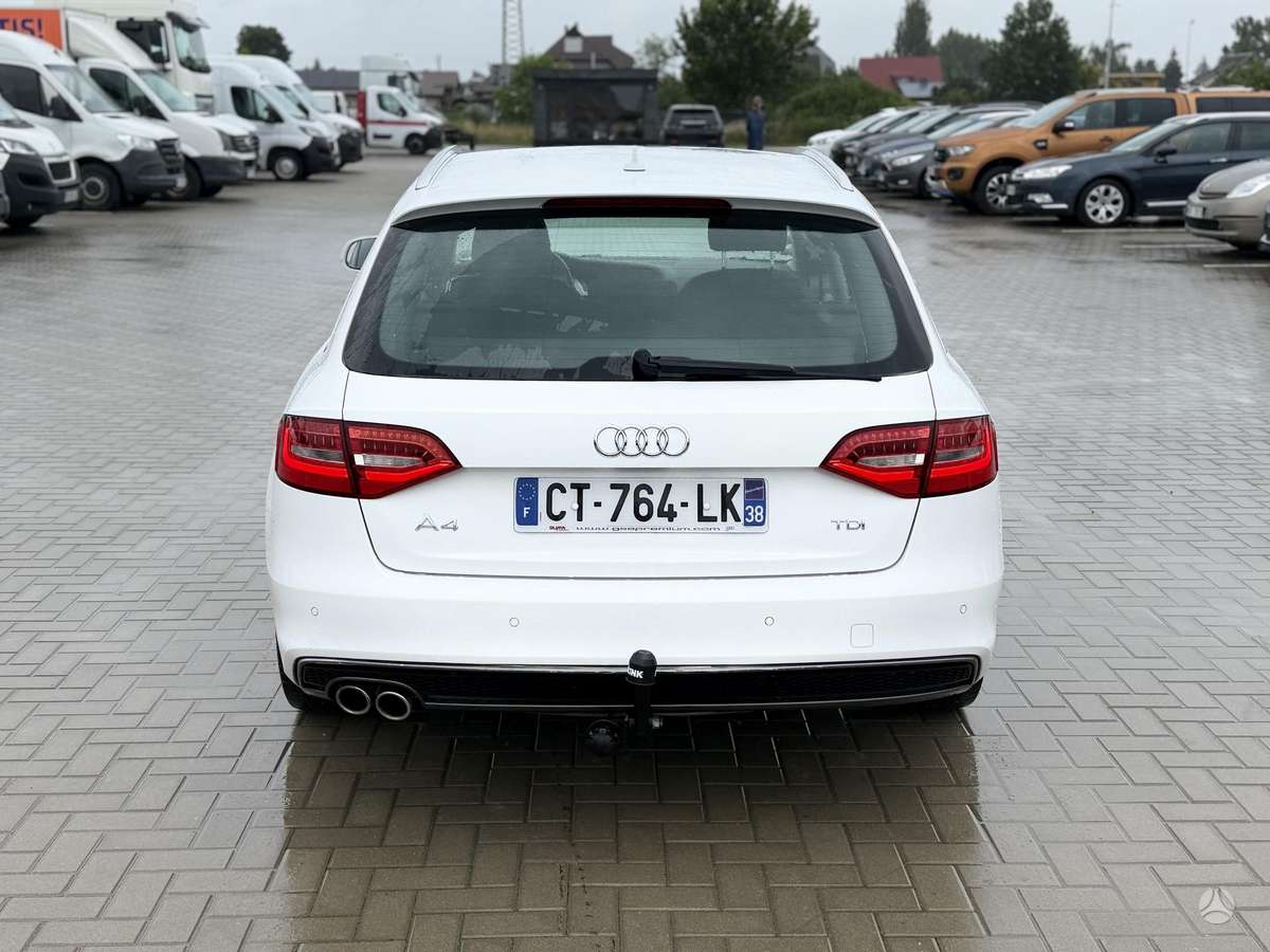 Audi A4, 2.0 l., Универсал
