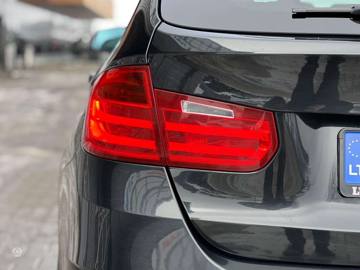 BMW 320, 2.0 l., wagon
