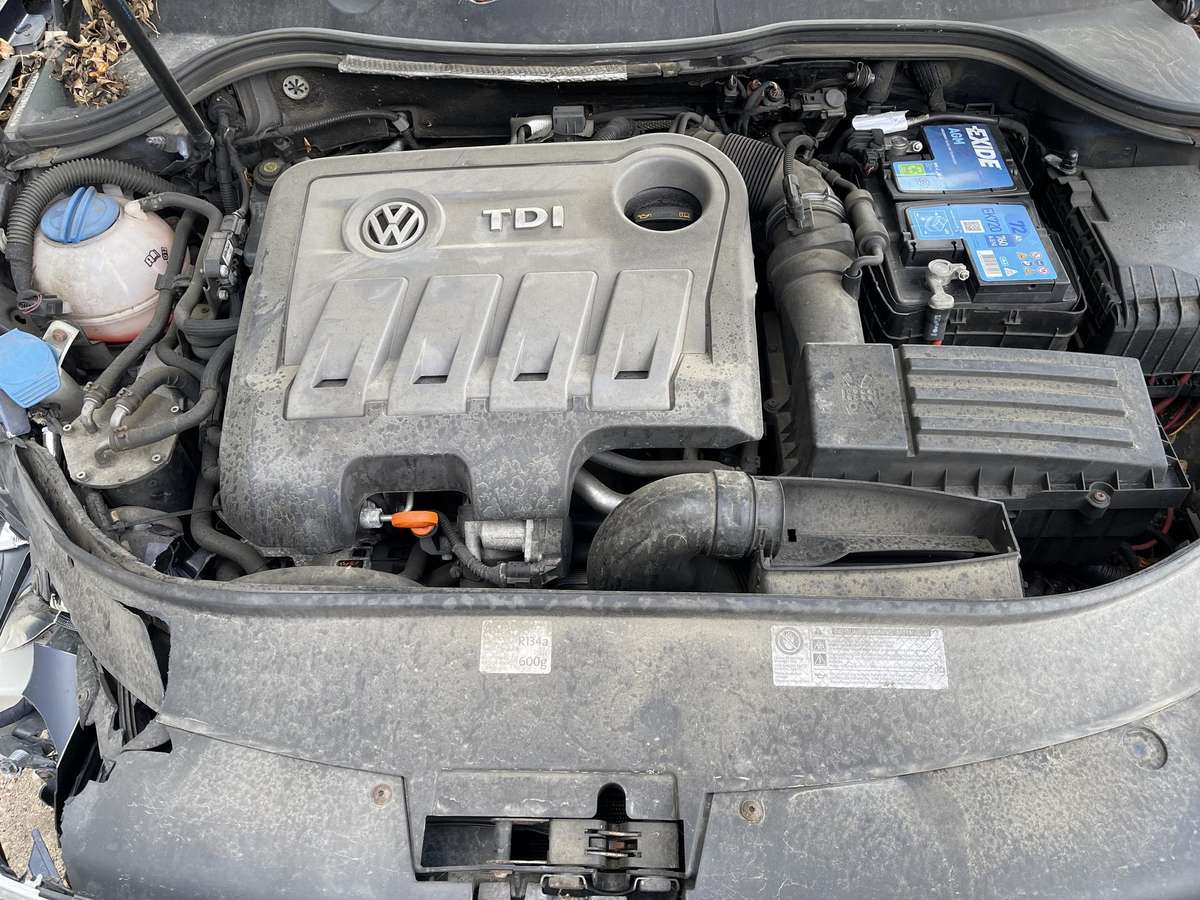 Volkswagen Passat по частям