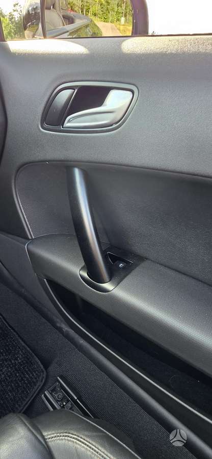 Audi TT, 2.0 l., convertible