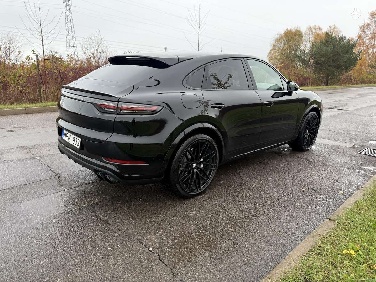 Porsche Cayenne Coupe - 5