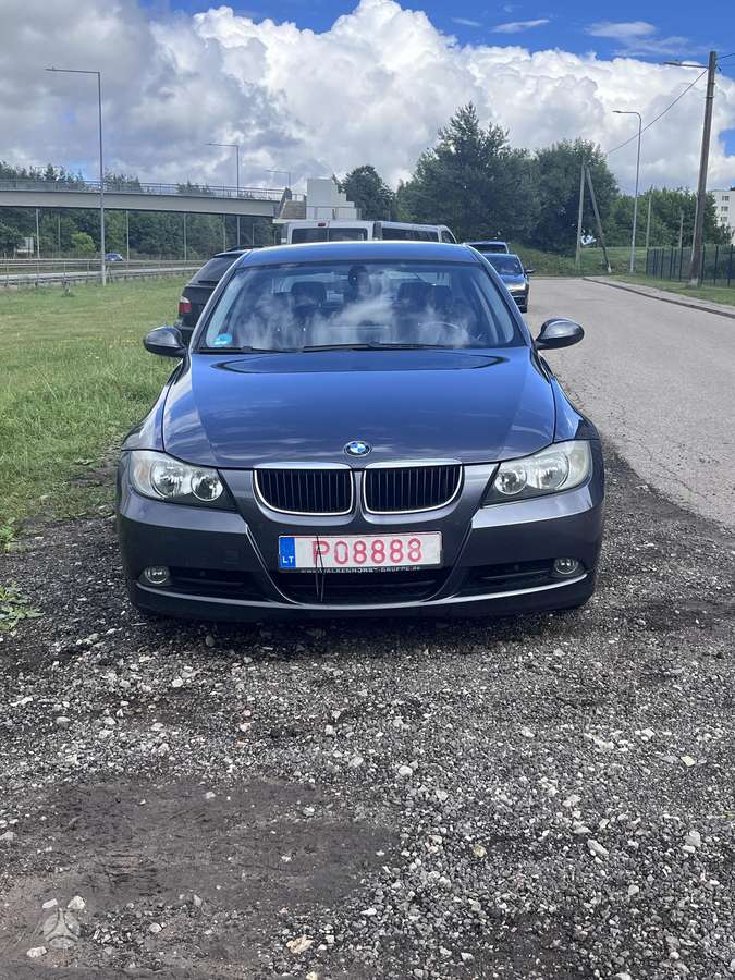 BMW 320, 2.0 l., Седан