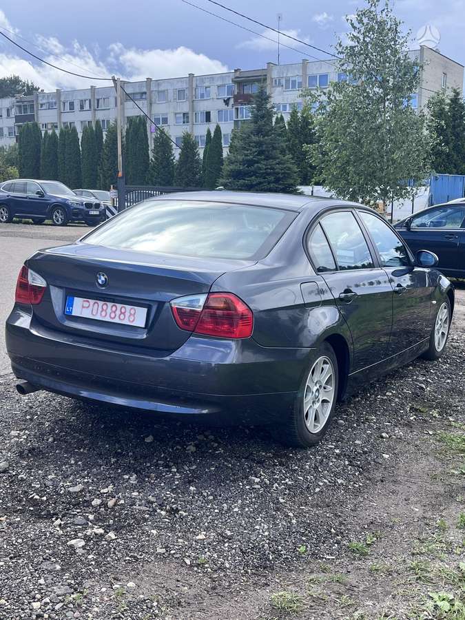 BMW 320, 2.0 l., Седан