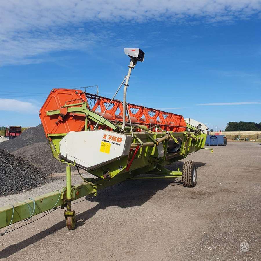 Claas Lexion 480, kombainai