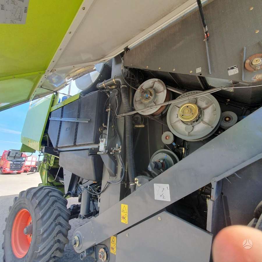 Claas Lexion 480, kombainai