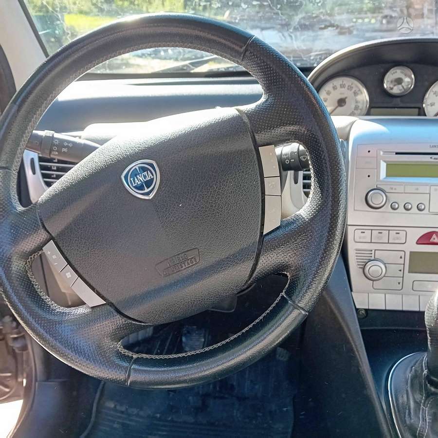 Lancia Ypsilon, 1.3 l., Минивэн