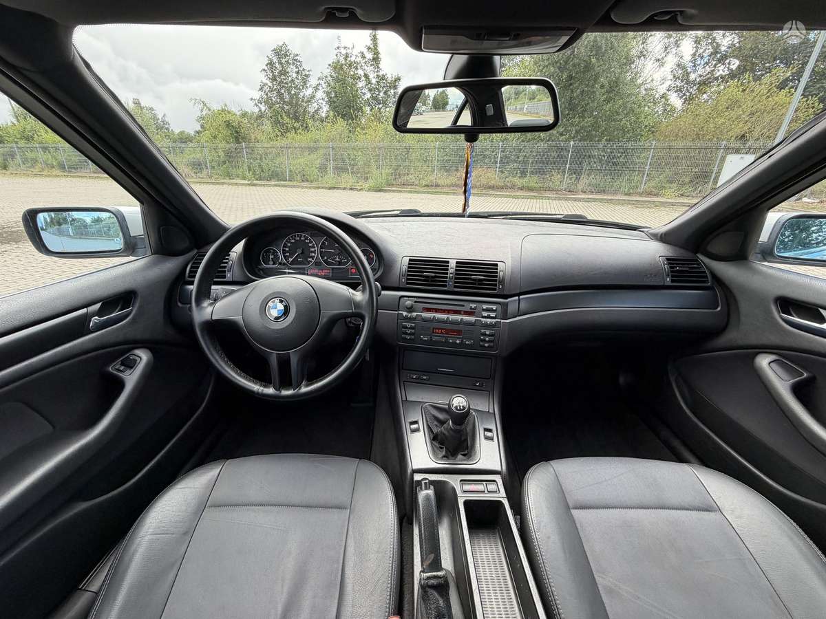BMW 318, 2.0 l., Седан
