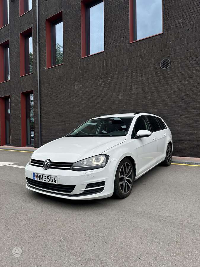Volkswagen Golf - 3