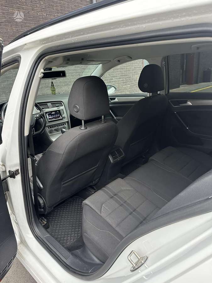 Volkswagen Golf, 1.6 l., Универсал