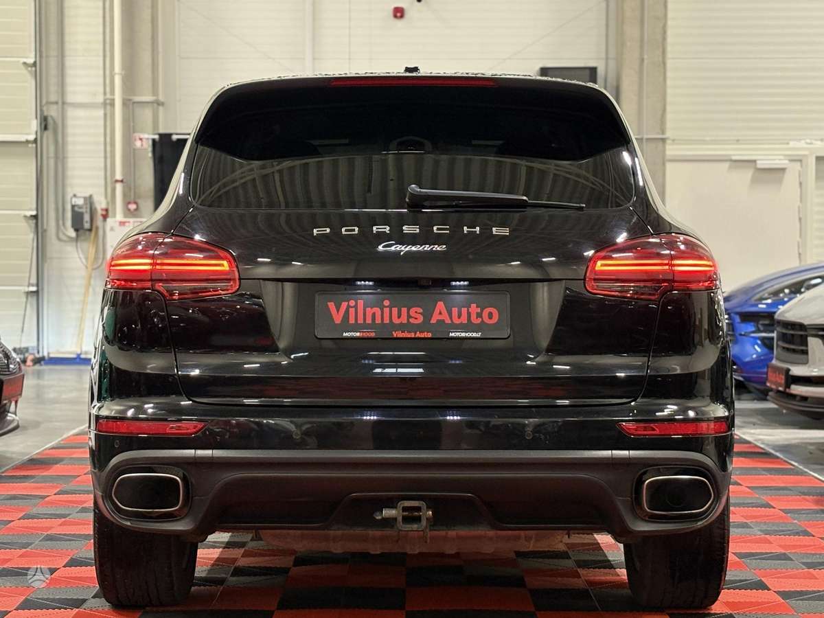 Porsche Cayenne, 3.6 l., off-road / crossover