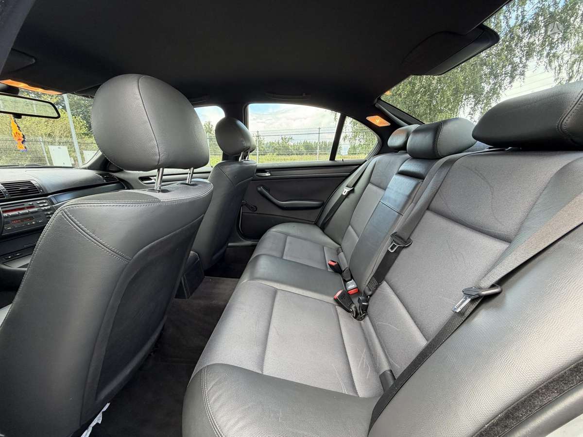 BMW 318, 2.0 l., Седан