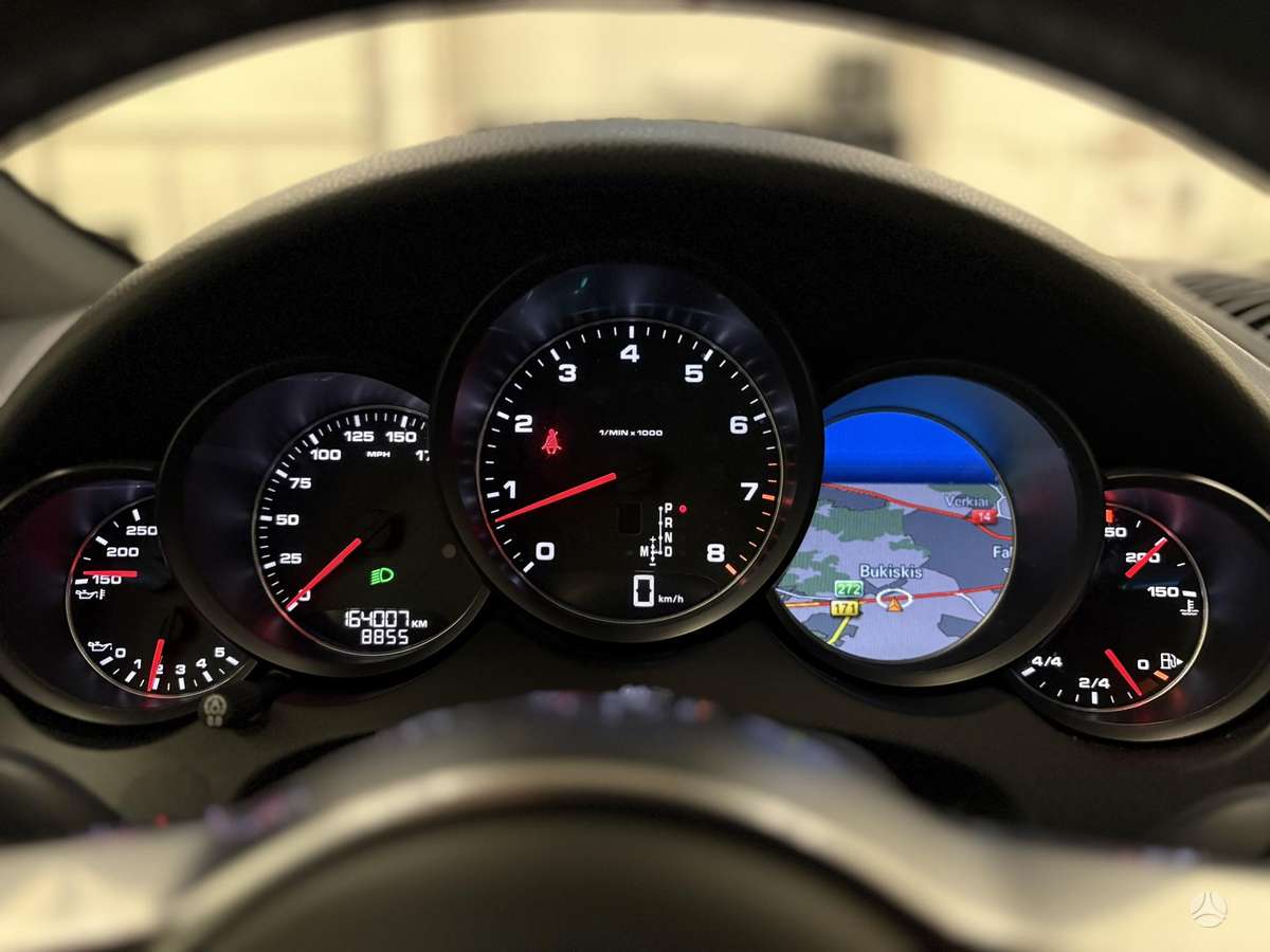 Porsche Cayenne, 3.6 l., off-road / crossover