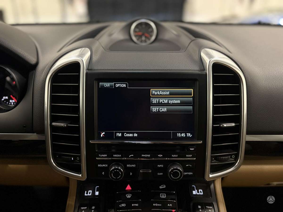 Porsche Cayenne, 3.6 l., off-road / crossover