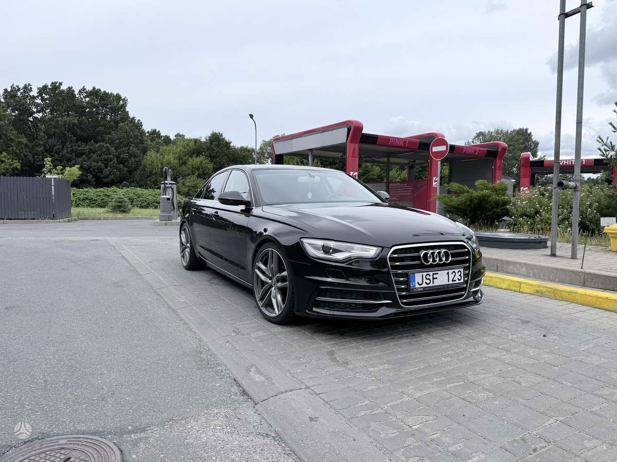 Audi A6, 3.0 l., Седан