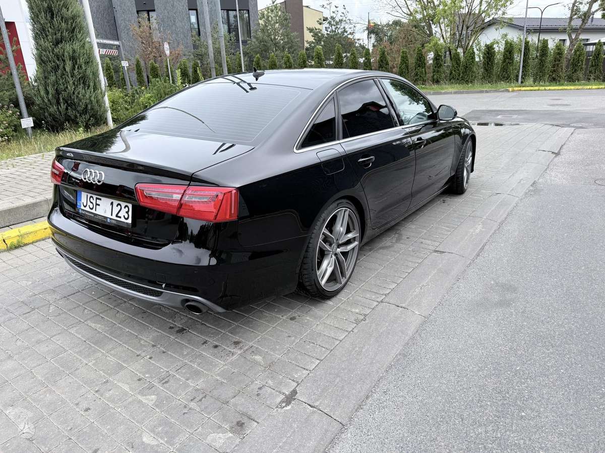 Audi A6, 3.0 l., Седан