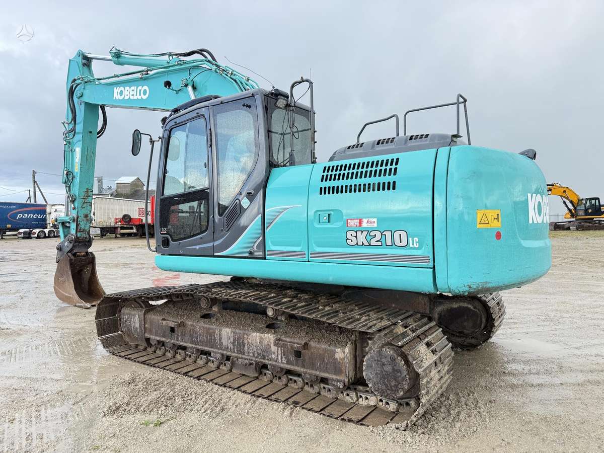 Kobelco SK 210 LC-9 , 800 mm, экскаваторы