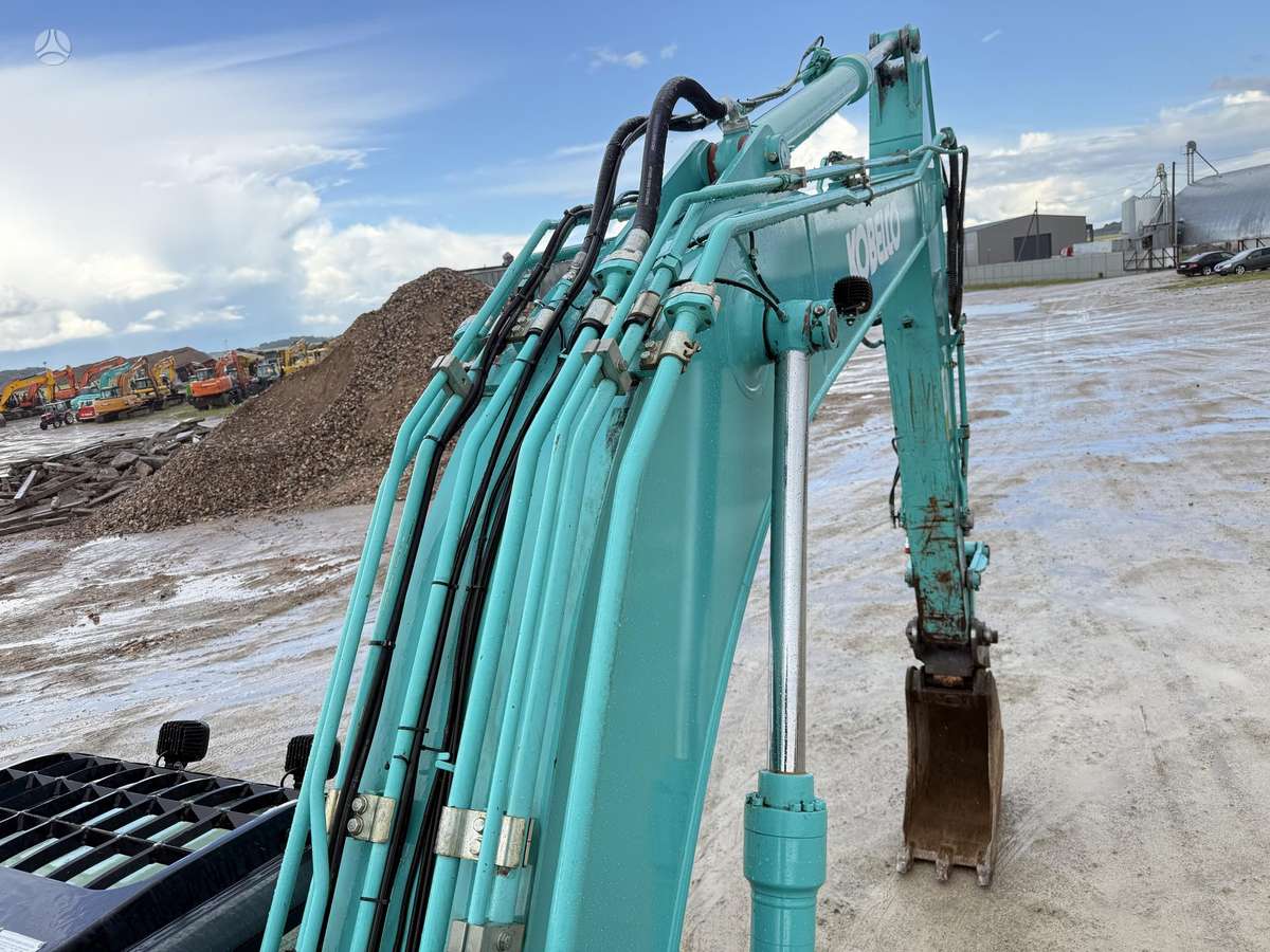 Kobelco SK 210 LC-9 , 800 mm, экскаваторы