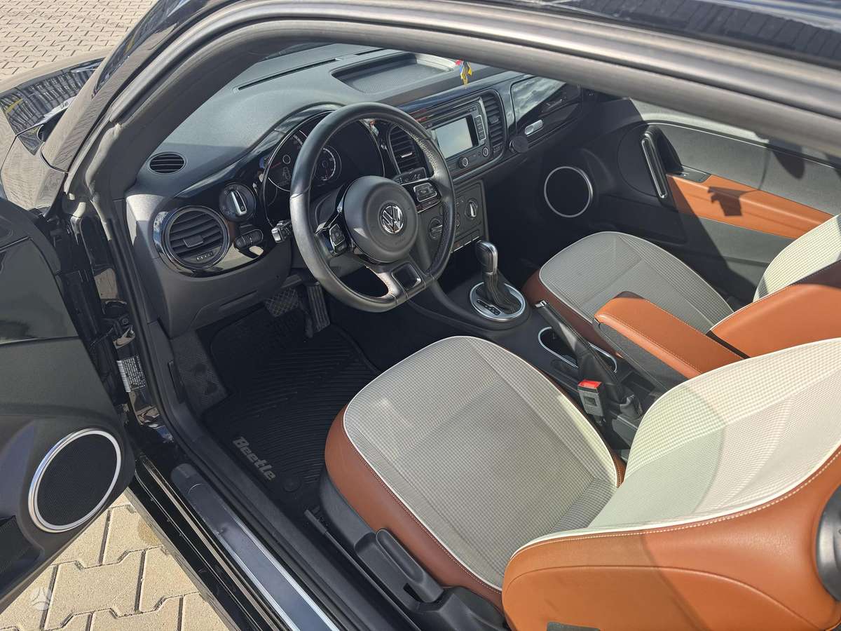 Volkswagen Beetle, 1.8 l., hatchback