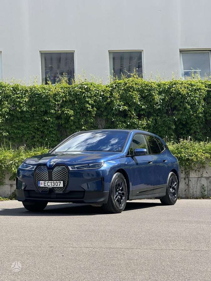 BMW iX, Купе (coupe)