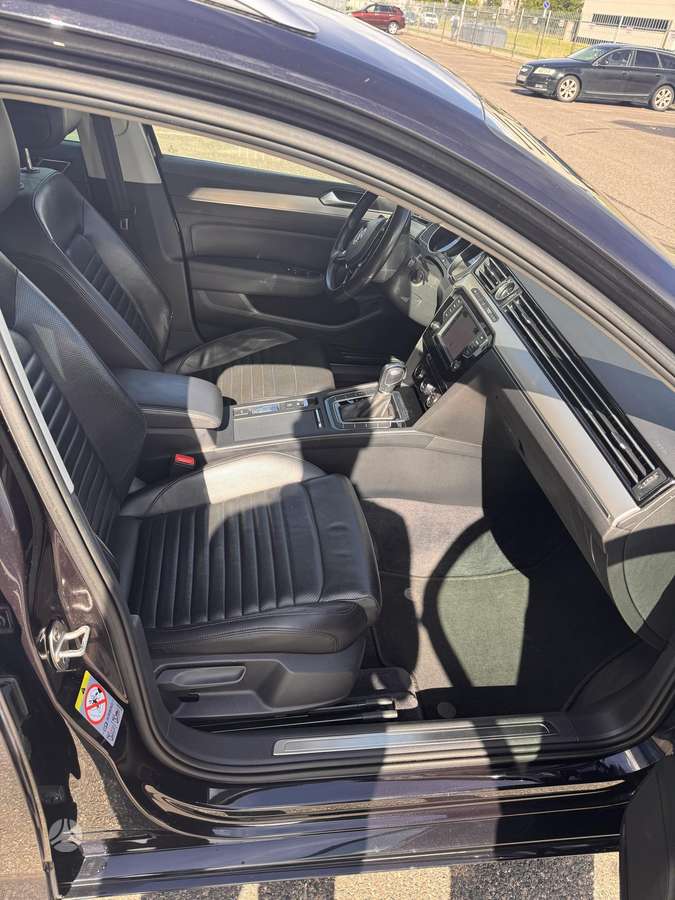 Volkswagen Passat, 2.0 l., Универсал