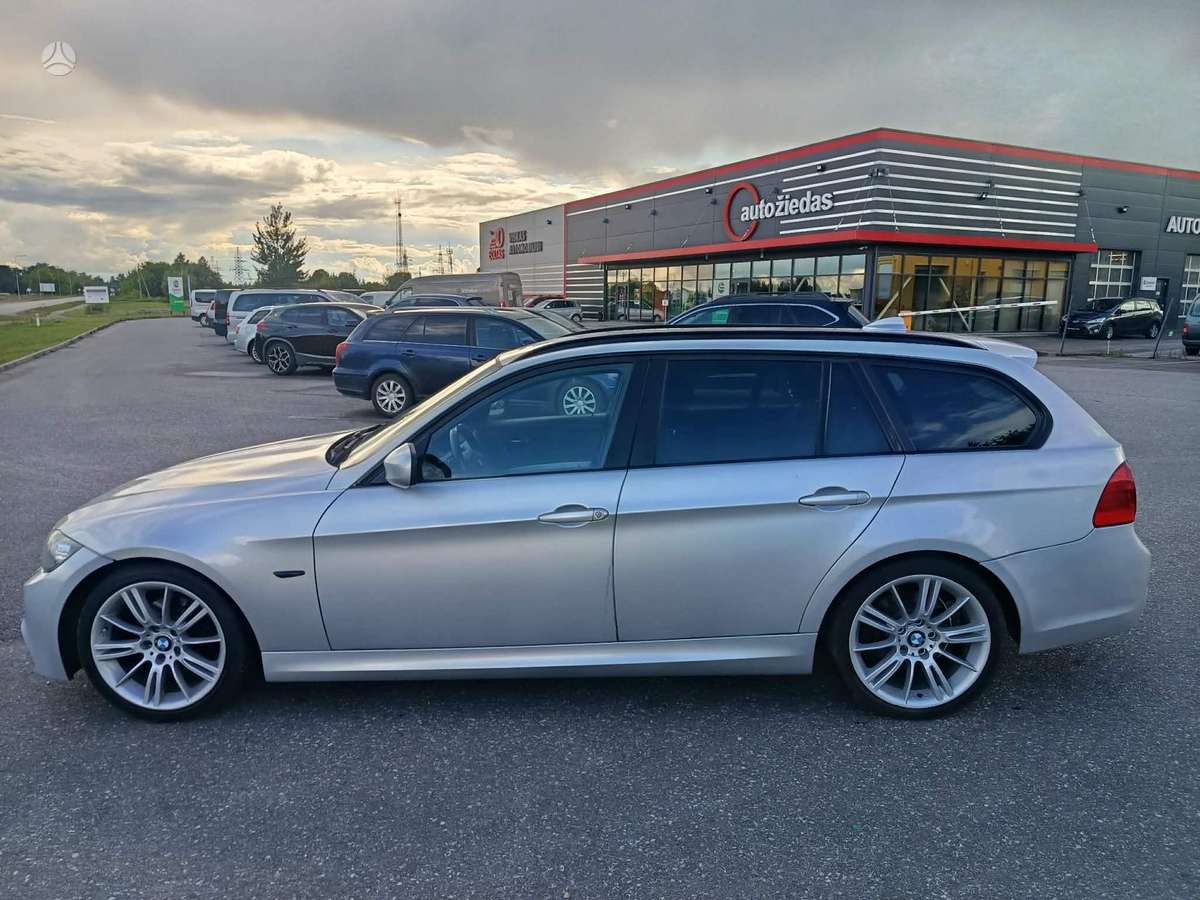 BMW 320, 2.0 l., universalas