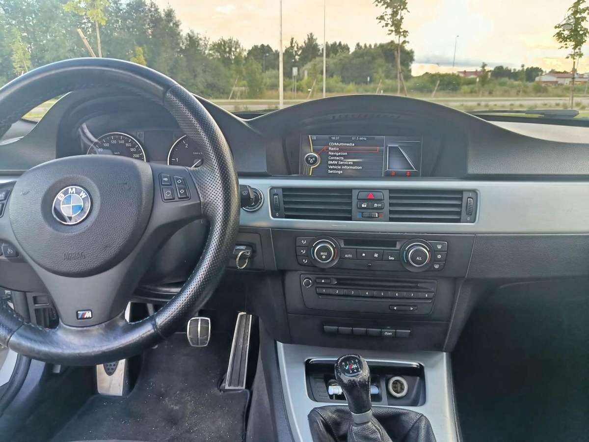 BMW 320, 2.0 l., wagon