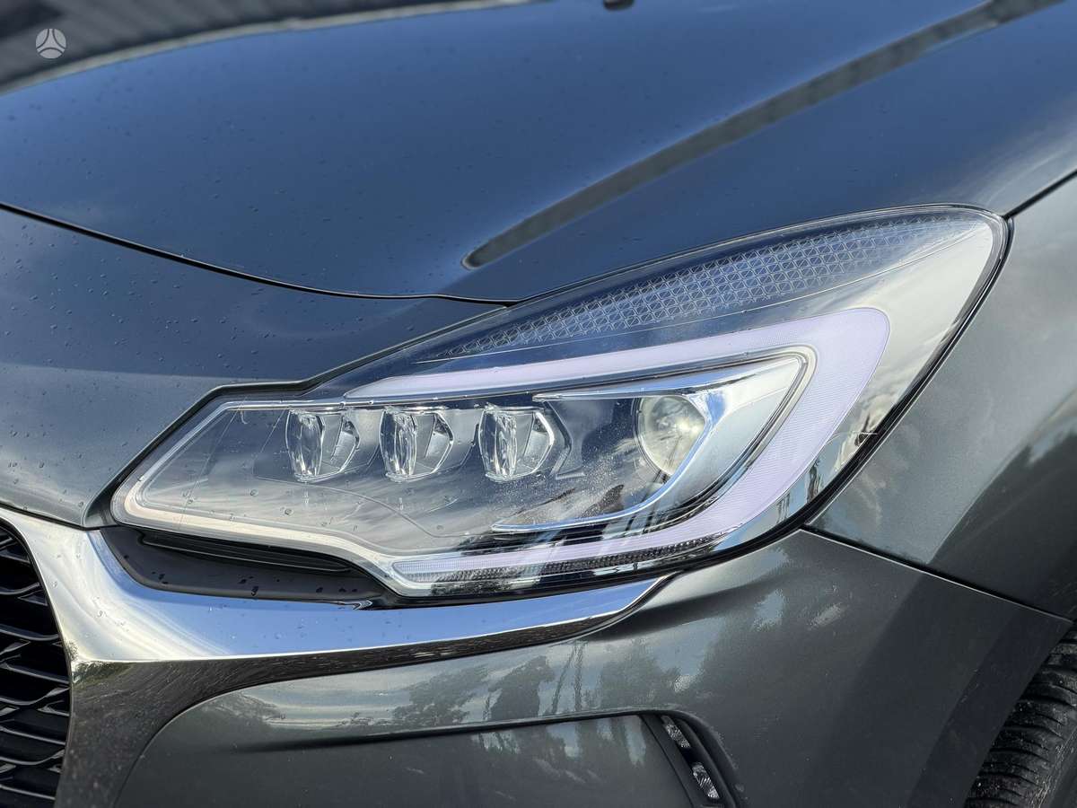 Citroen DS3, 1.2 l., hatchback