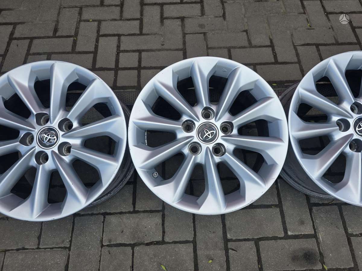 Toyota, lengvojo lydinio, R16