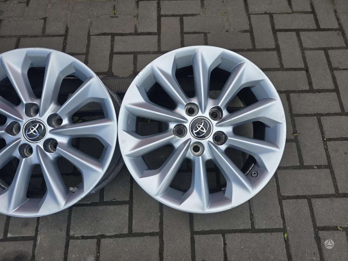 Toyota, lengvojo lydinio, R16