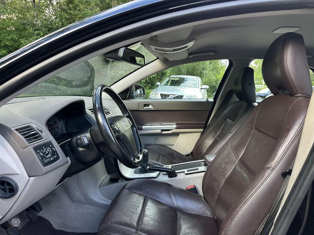 Volvo S40 - 9
