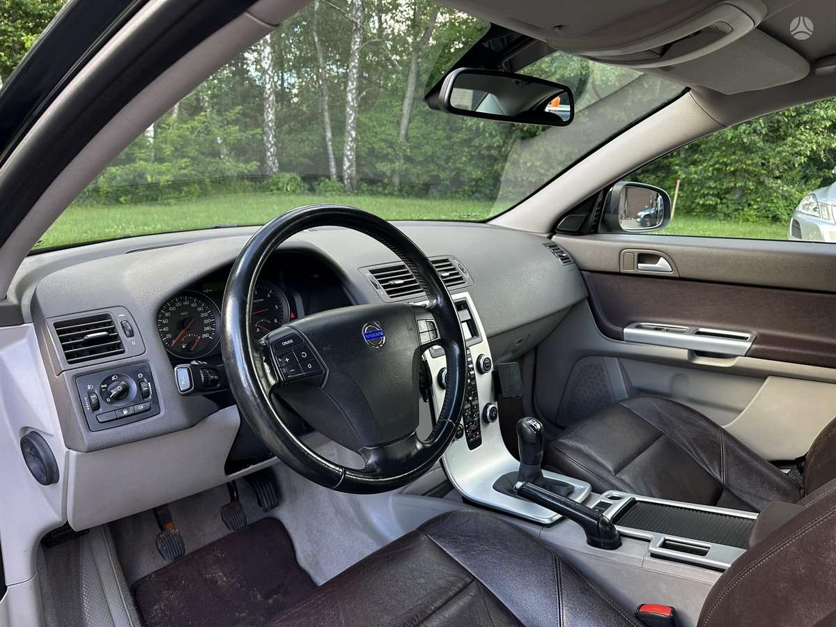 Volvo S40 - 10