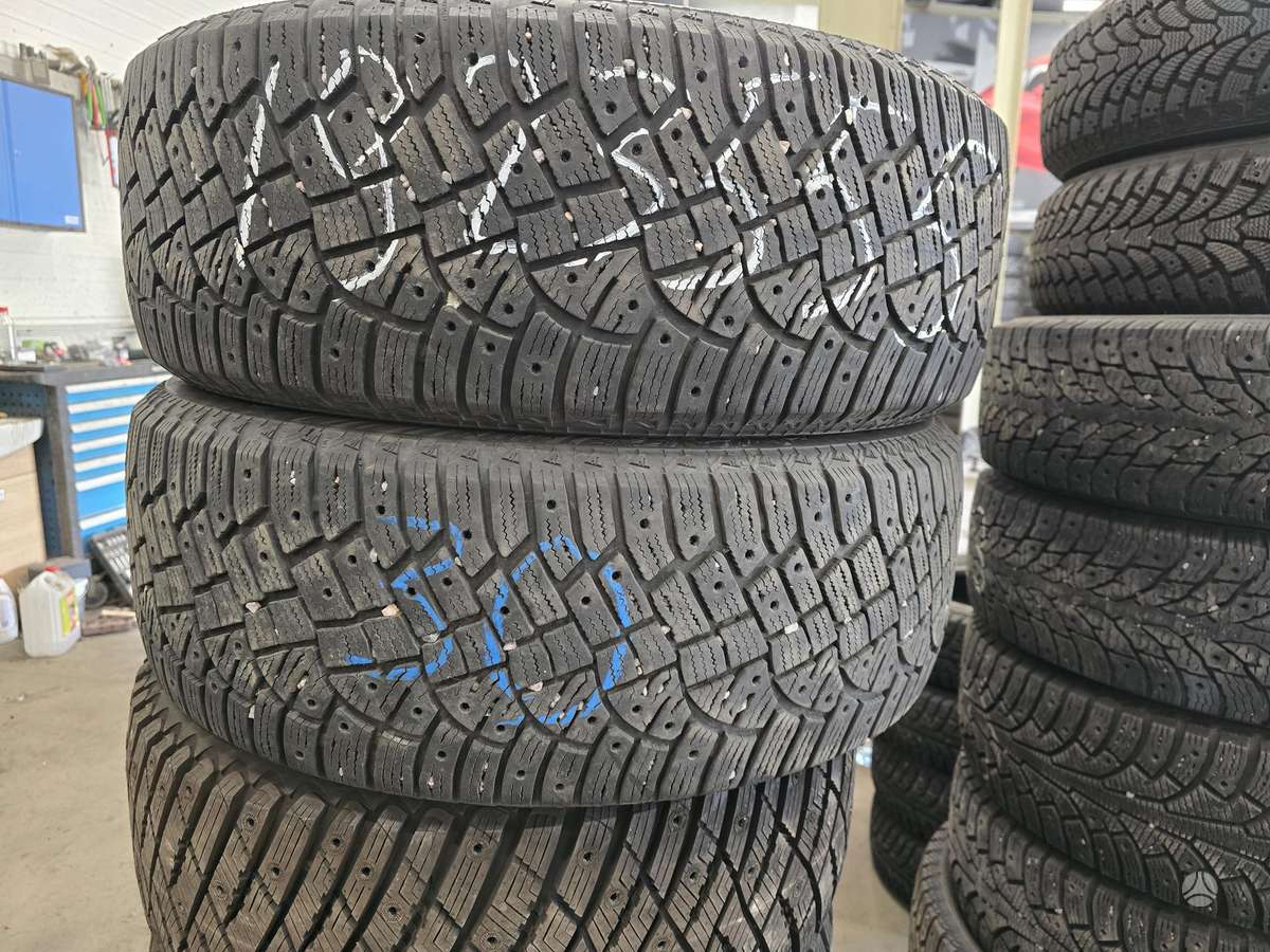Continental, всесезонные 235/55 R19
