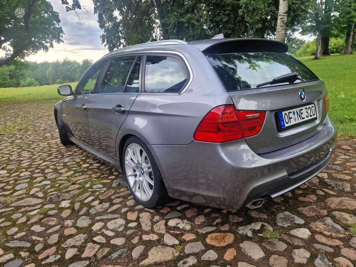 BMW 320, 2.0 l., Универсал
