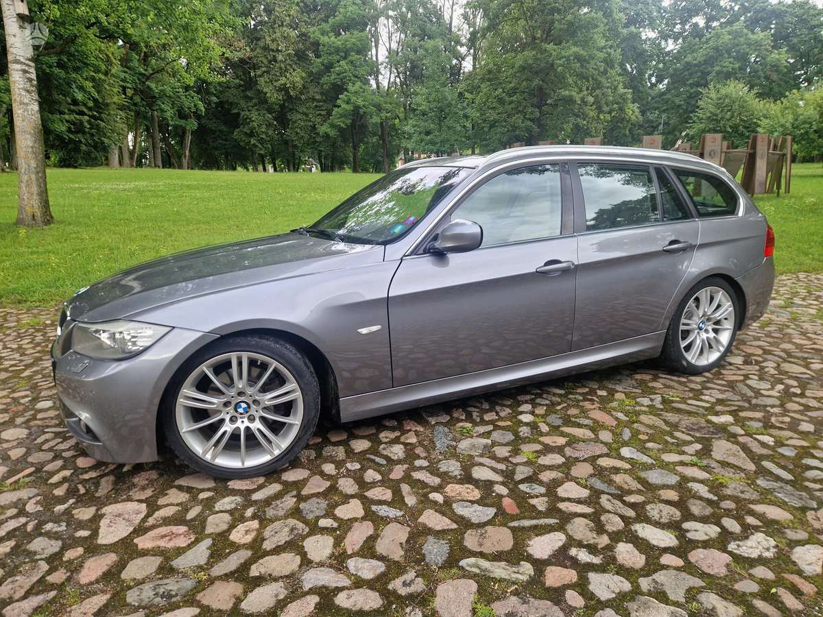 BMW 320, 2.0 l., Универсал