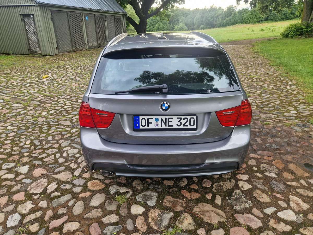 BMW 320, 2.0 l., Универсал