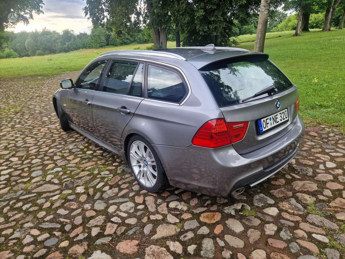 BMW 320, 2.0 l., Универсал