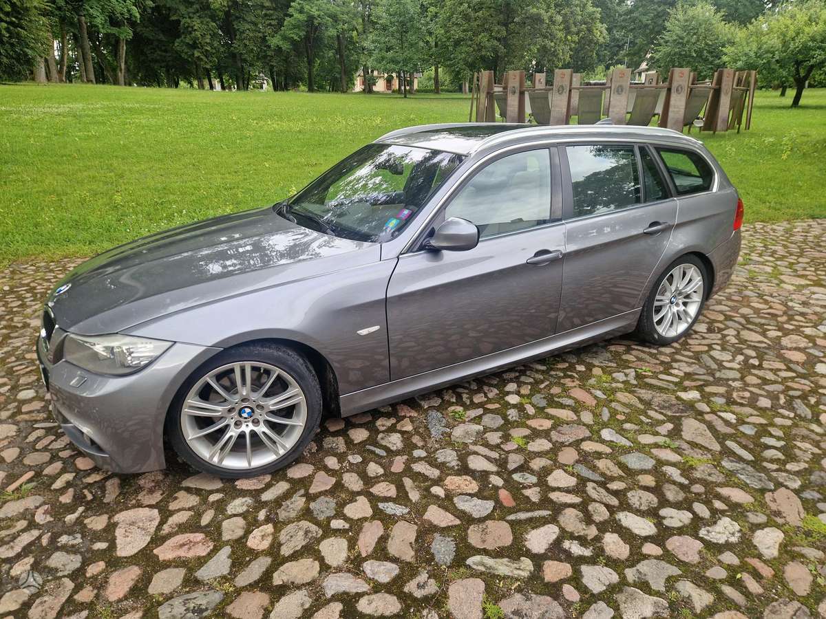 BMW 320, 2.0 l., Универсал