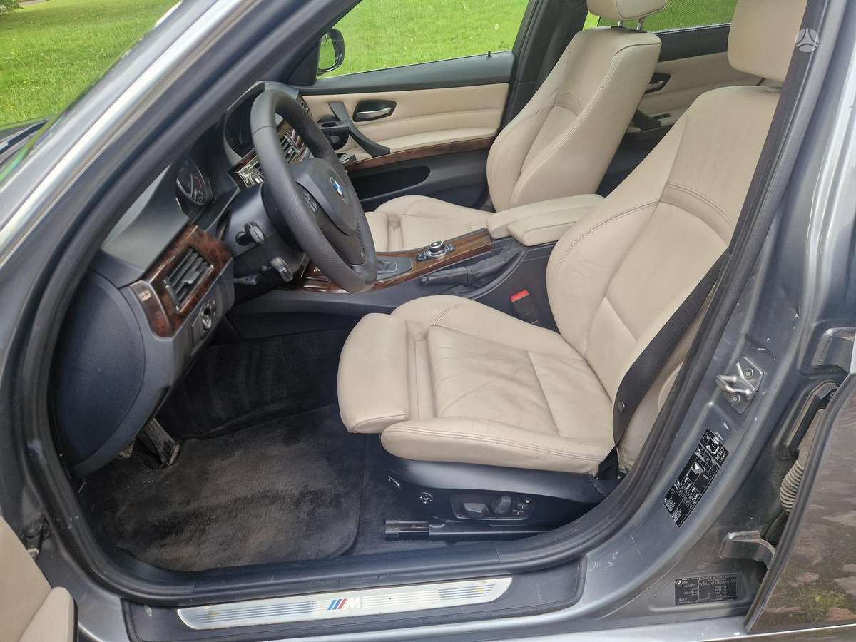 BMW 320, 2.0 l., Универсал