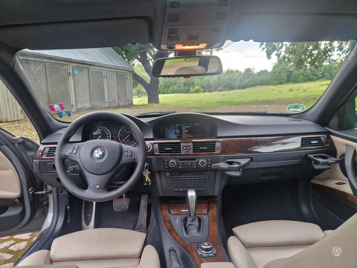 BMW 320, 2.0 l., Универсал