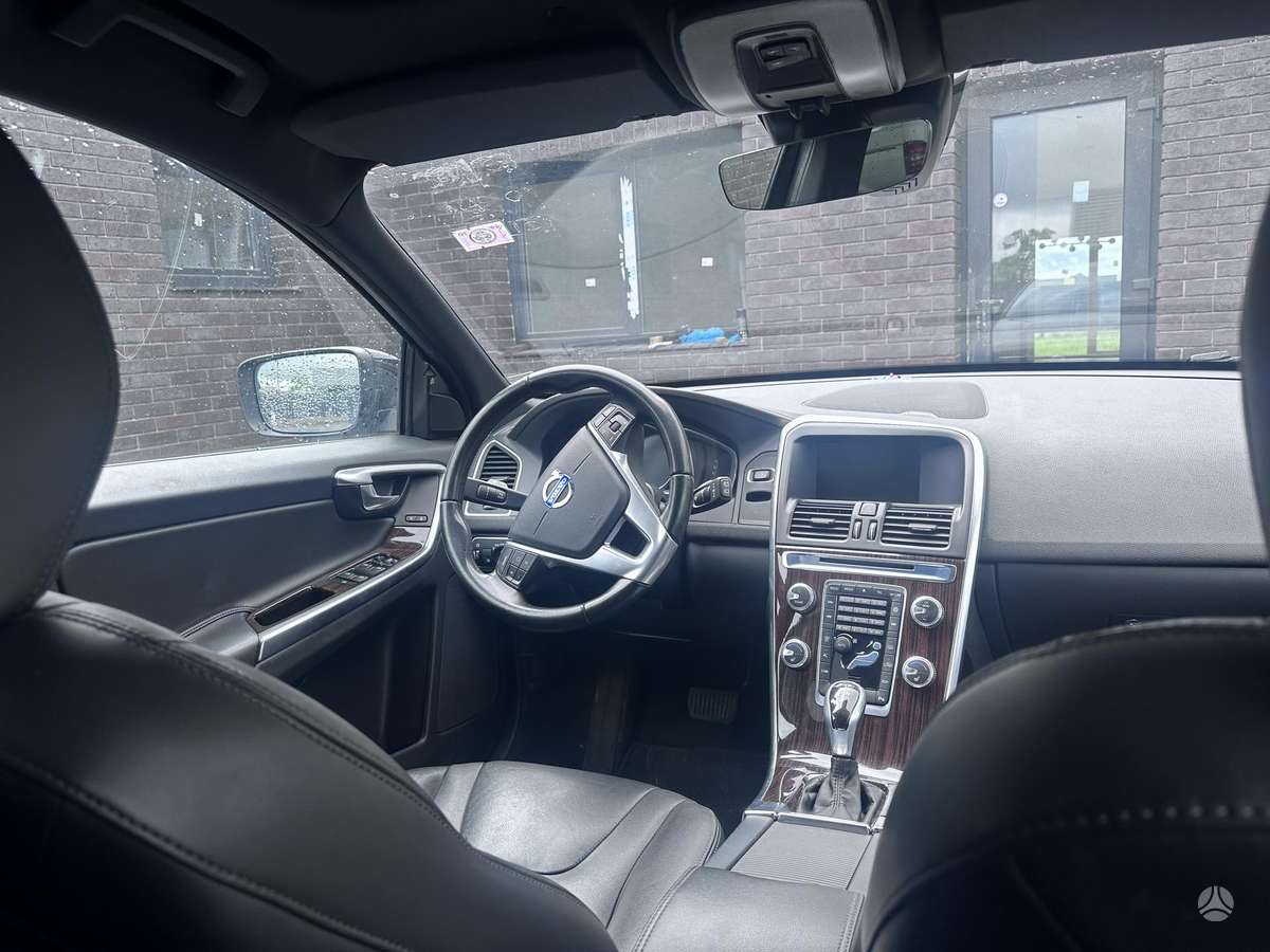 Volvo XC60 - 9