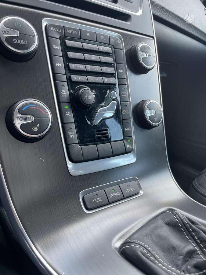 Volvo V60, 2.4 l., Универсал
