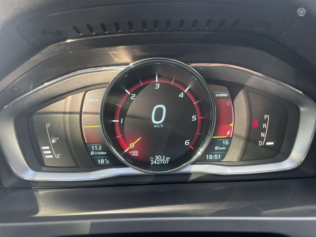 Volvo V60, 2.4 l., Универсал