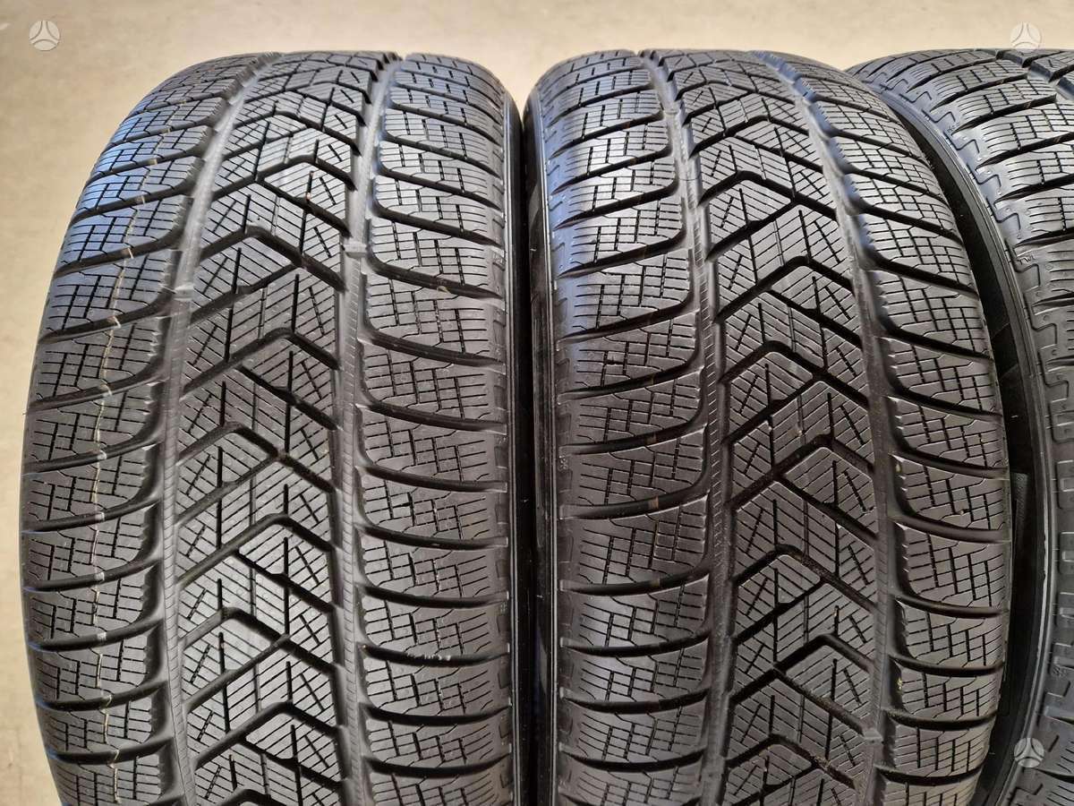 Pirelli 2023m 95% ScorpionWinter+, всесезонные 235/60 R18