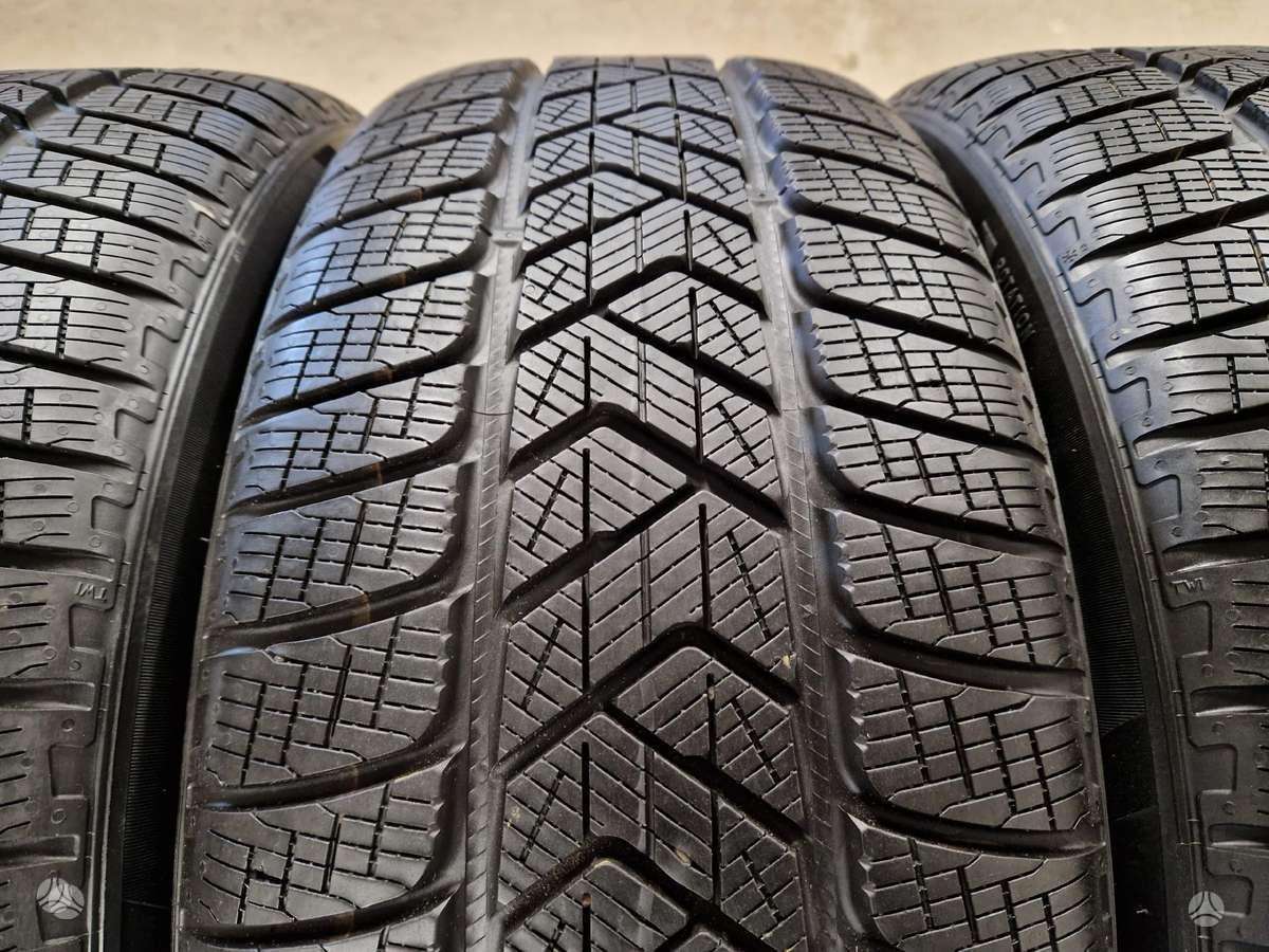 Pirelli 2023m 95% ScorpionWinter+, всесезонные 235/60 R18