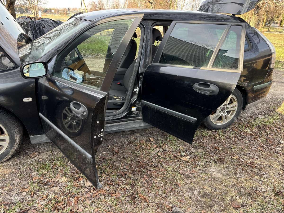 Saab 9-3, 1.9 l., universalas