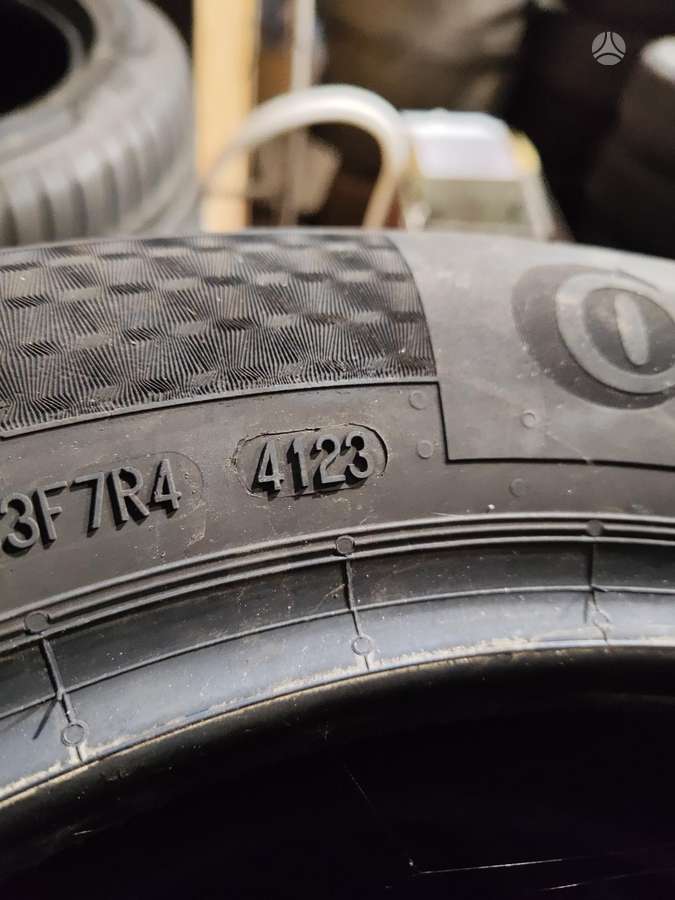 Dunlop, всесезонные 205/55 R16