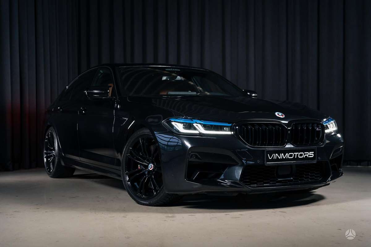 BMW M5, 4.4 l., Седан