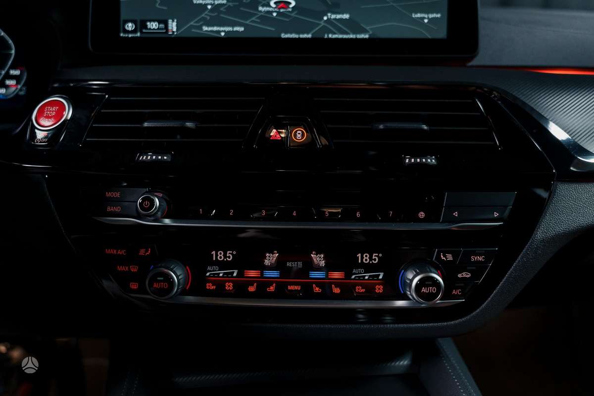 BMW M5, 4.4 l., Седан