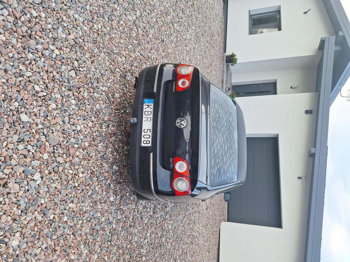 Volkswagen Passat - 3